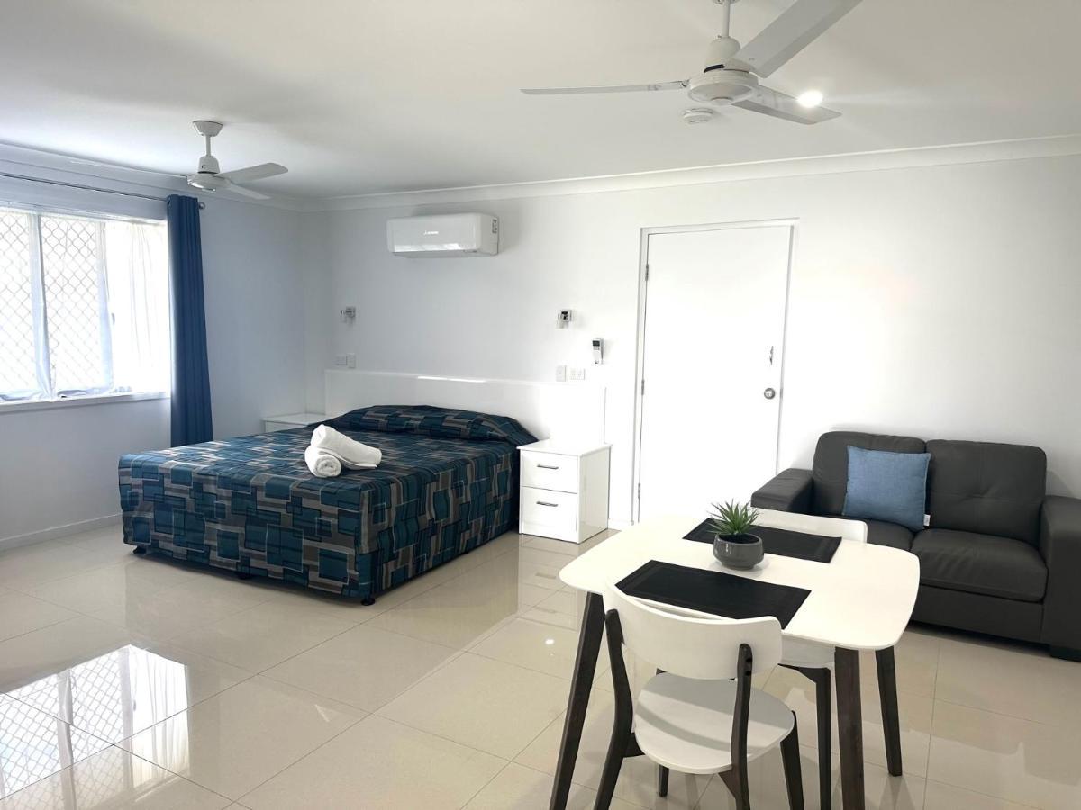 Casa Nostra Motel Rockhampton Exteriör bild